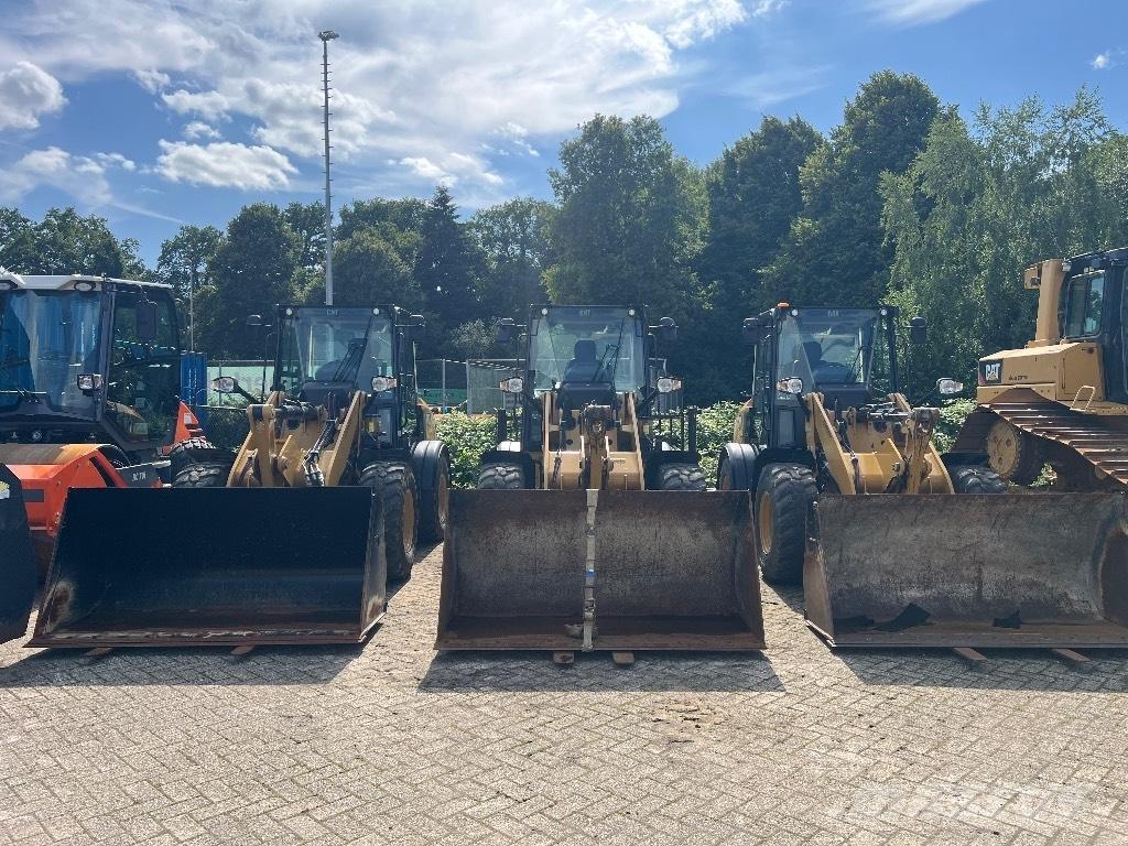 CAT 908M - 908 M Gumikerekes homlokrakodók