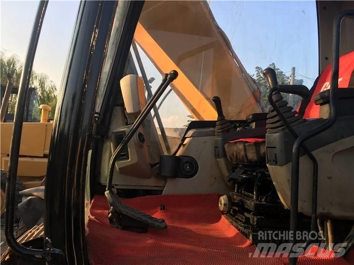 CAT 320 C L Lánctalpas kotrók