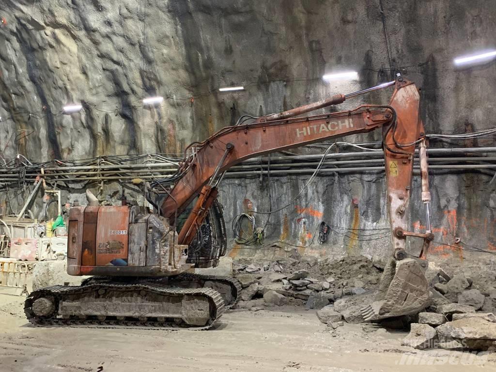 Hitachi ZX225US-5A Építőipar - Egyebek