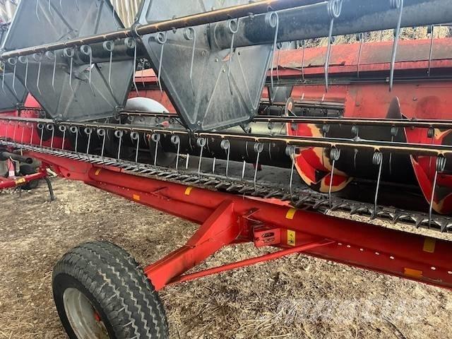 Massey Ferguson 30 Kombájnok