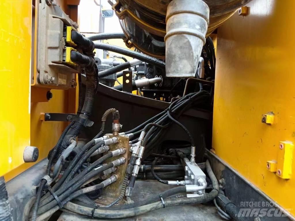 Volvo EC 300 D L Lánctalpas kotrók