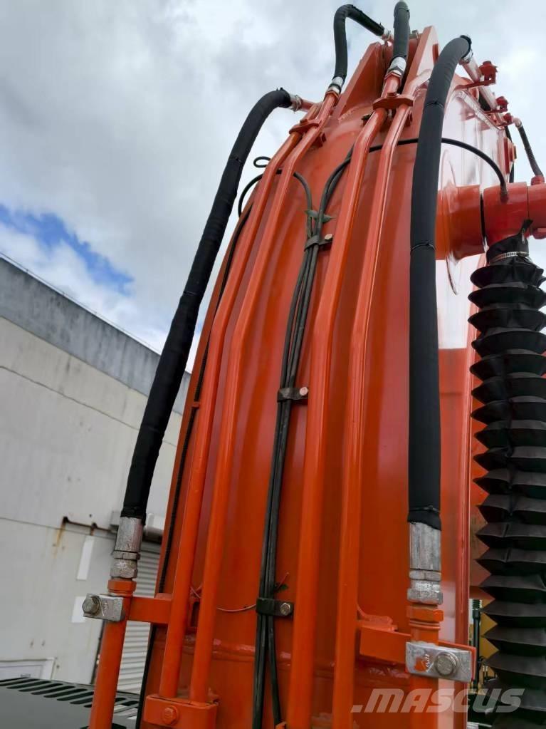 Hitachi ZX 240 HG Lánctalpas kotrók