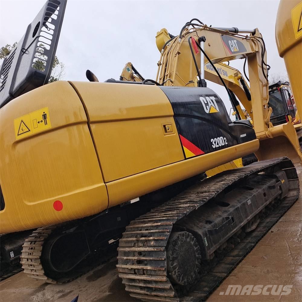 CAT 320 D L Lánctalpas kotrók