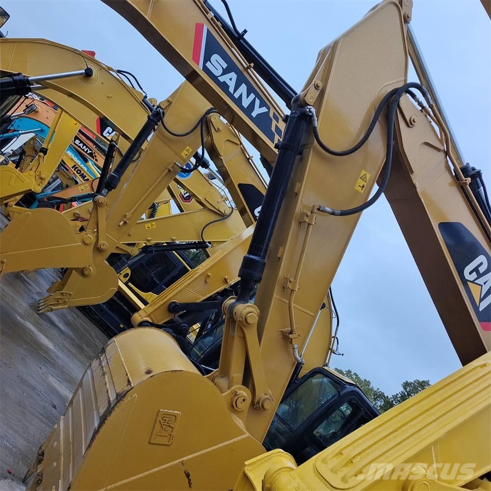 CAT 320 D L Lánctalpas kotrók