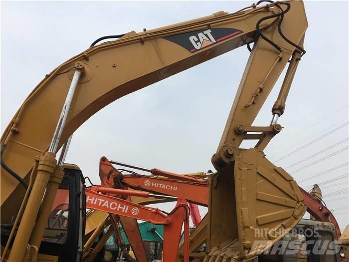 CAT 320 B Lánctalpas kotrók