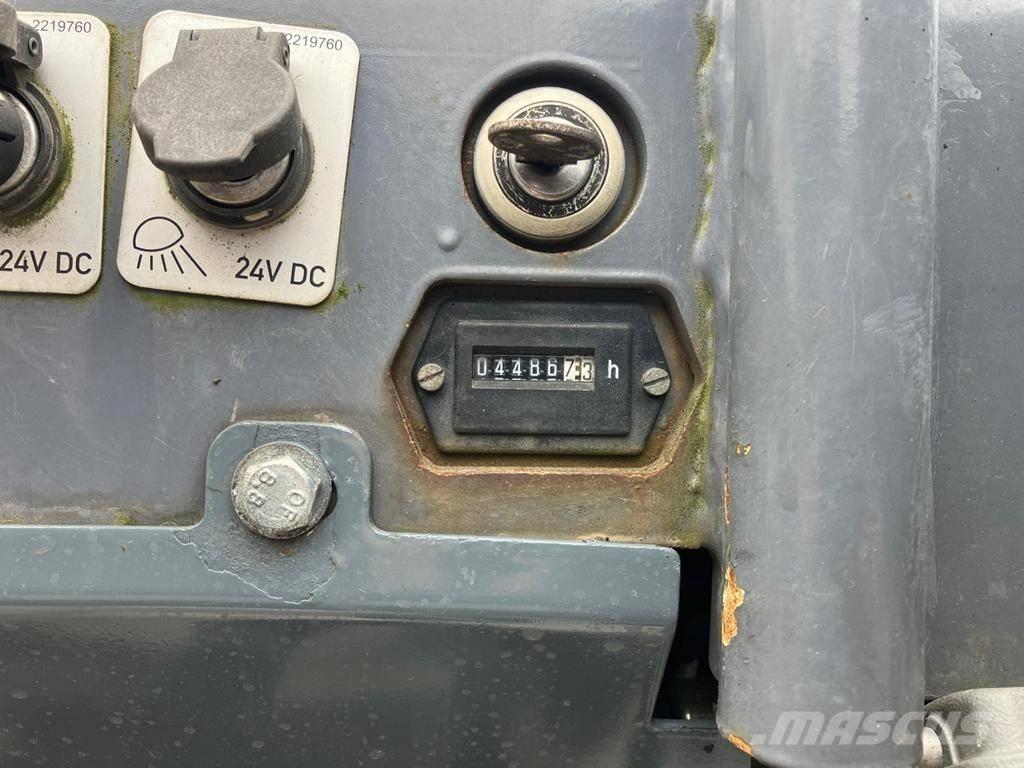 Vögele SUPER 800-3i Aszfalt terítõ gépek
