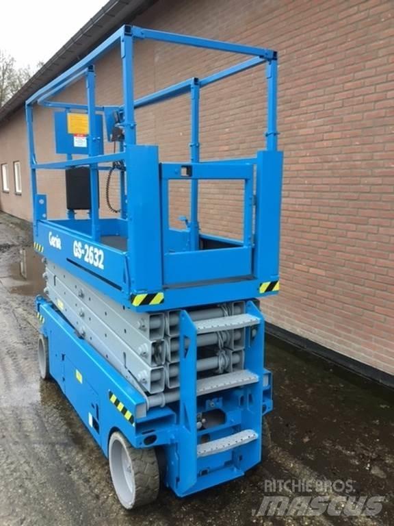 Genie GS2632 Ollós emelők