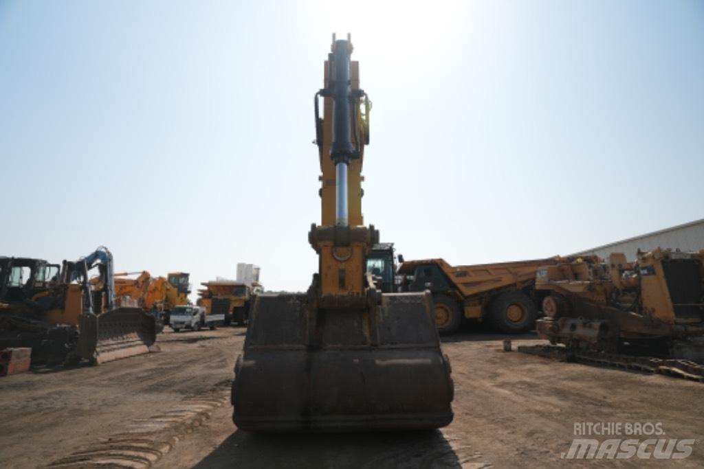 CAT 395 Lánctalpas kotrók