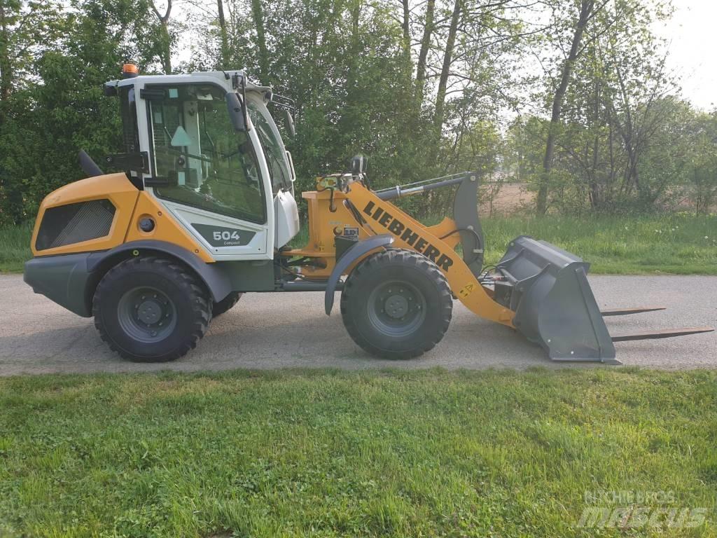 Liebherr L 504 C Gumikerekes homlokrakodók