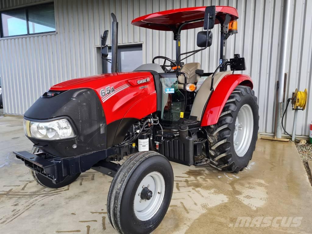 Case IH Farmall 65 A Traktorok