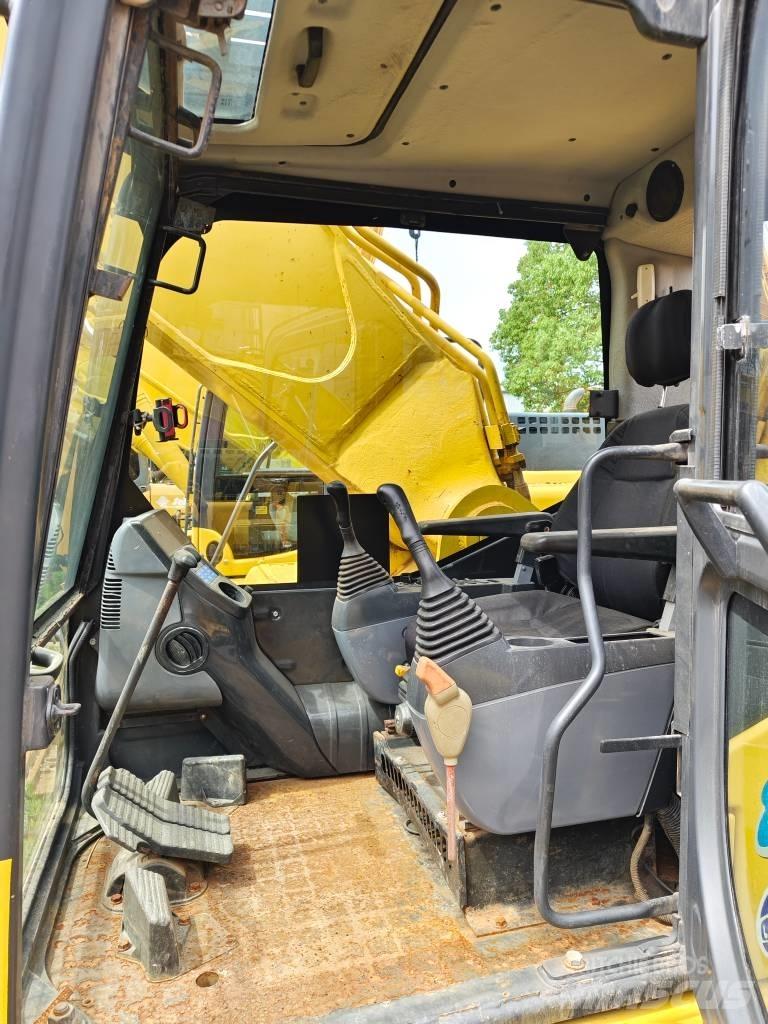 Komatsu PC 400-8 Lánctalpas kotrók