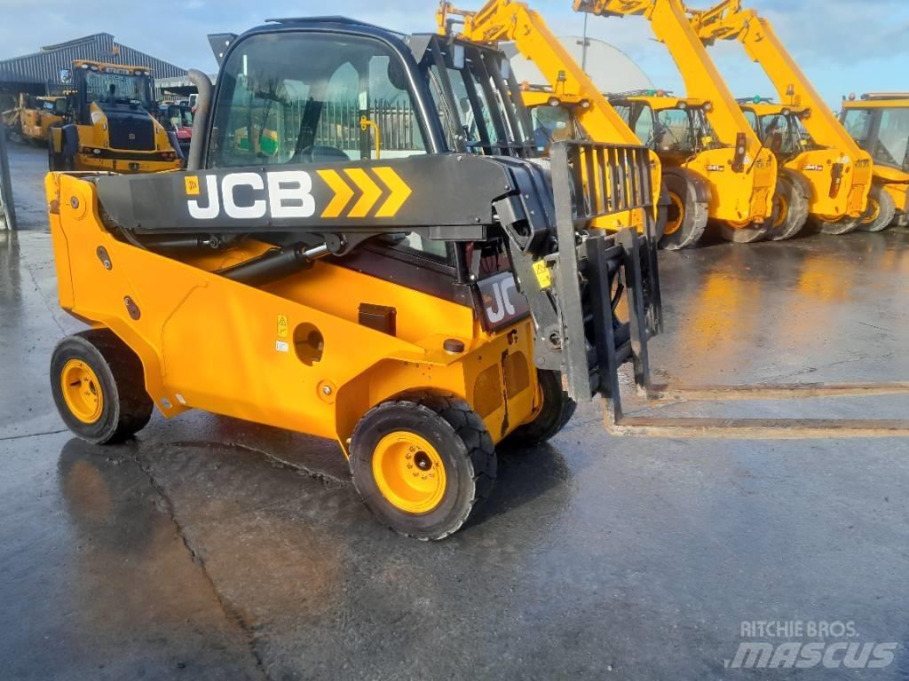 JCB TLT 35 D 4WD Teleszkópos rakodók