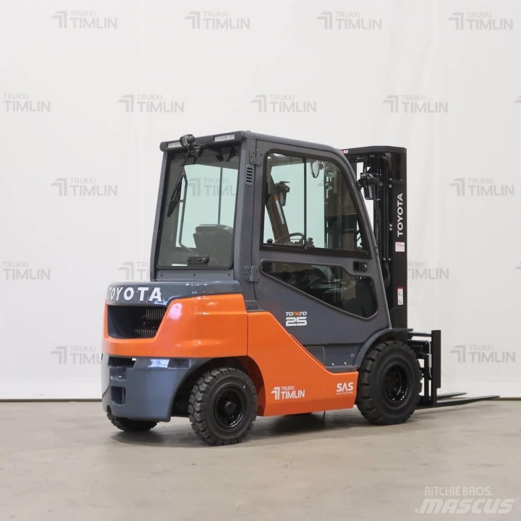 Toyota 52-8FDF25 Dízel targoncák
