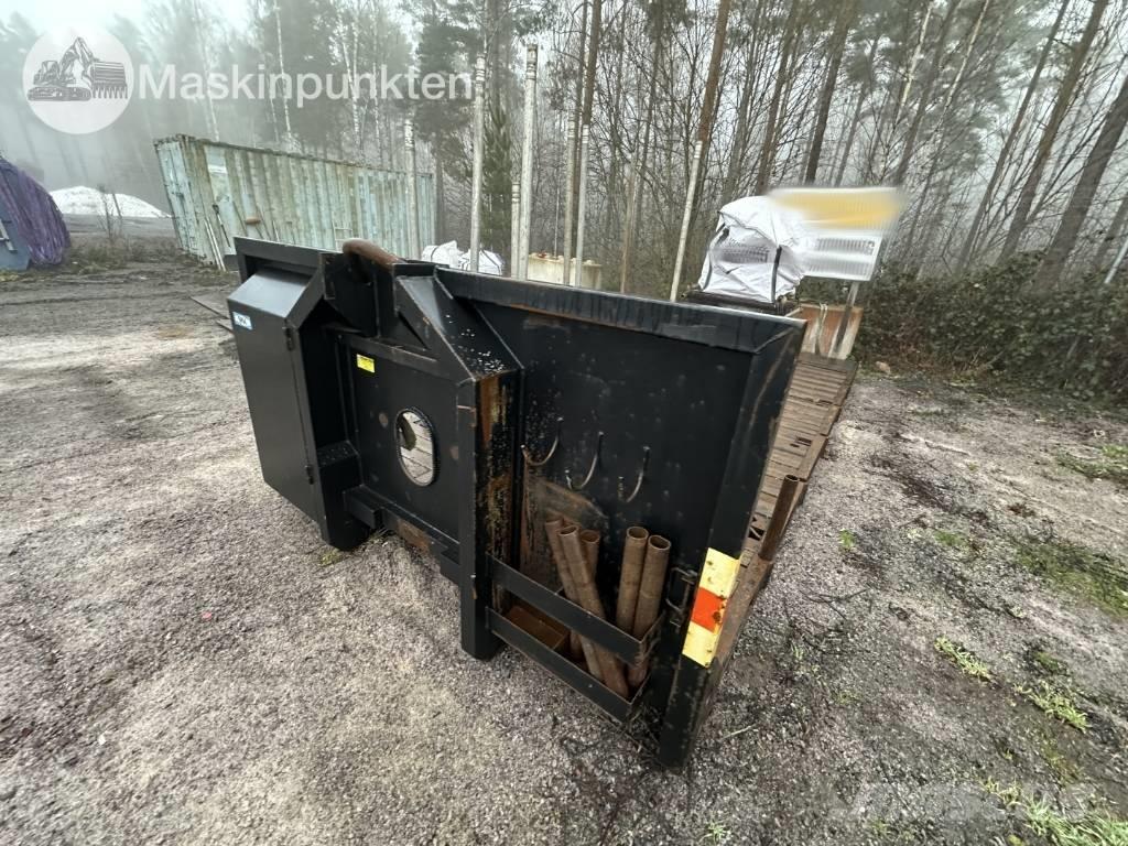 Sisu Maskinflak Szétszerelhető rakodók