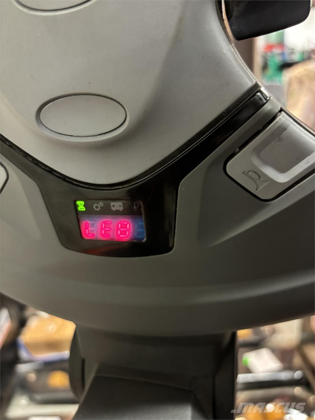 Toyota SWE120 Elektromos gyalogkíséretű targoncák