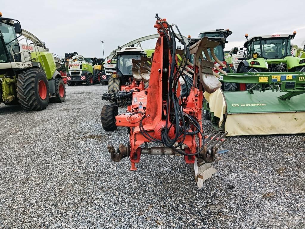 Kuhn Vari-Master 153 Váltvaforgató ekék