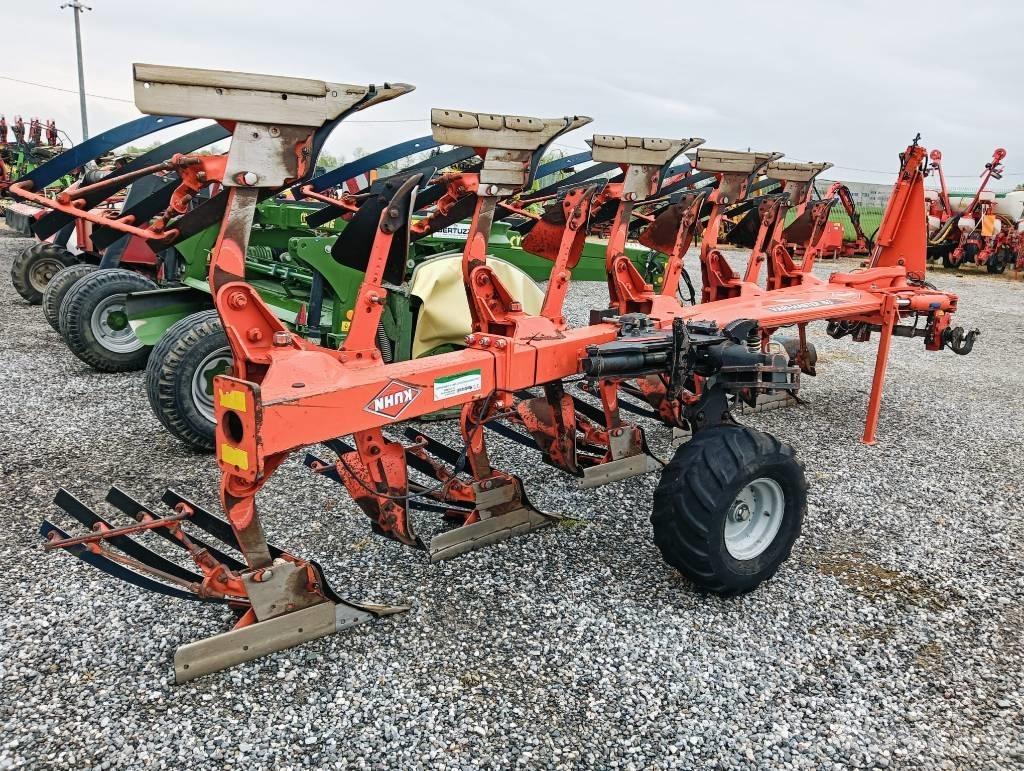 Kuhn Vari-Master 153 Váltvaforgató ekék