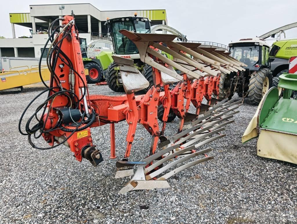 Kuhn Vari-Master 153 Váltvaforgató ekék