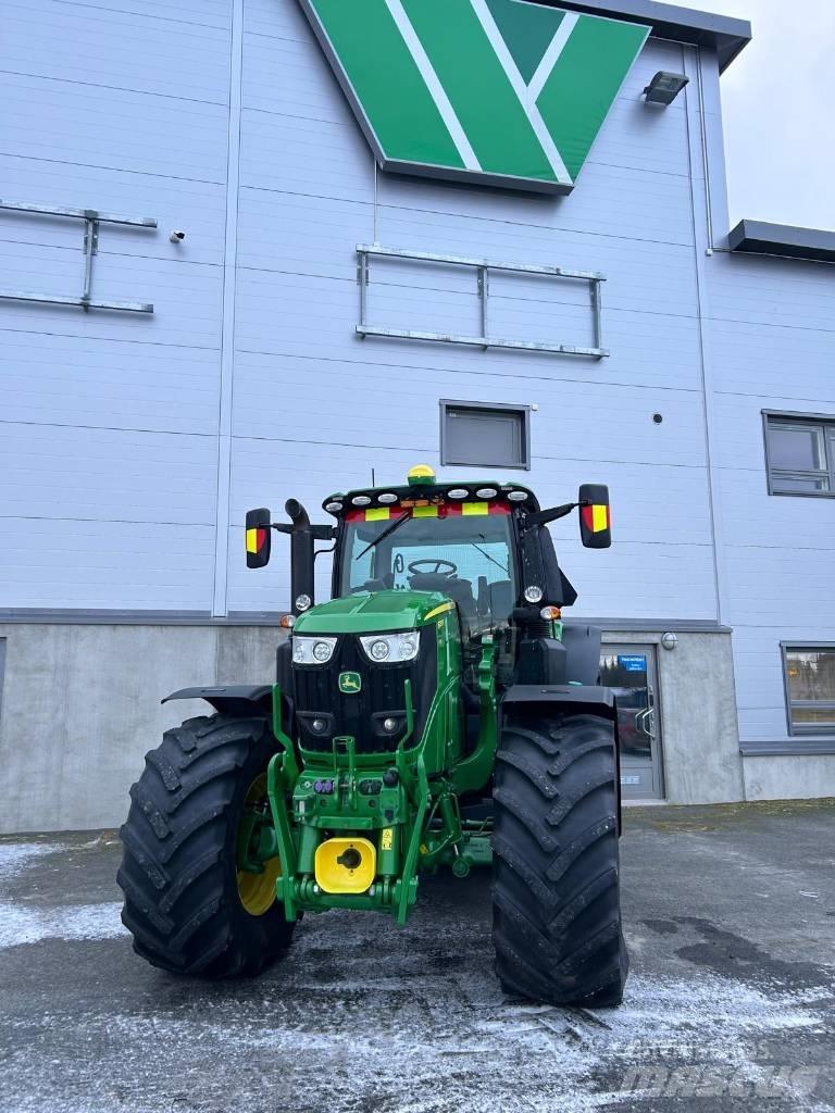 John Deere 6250 R Traktorok