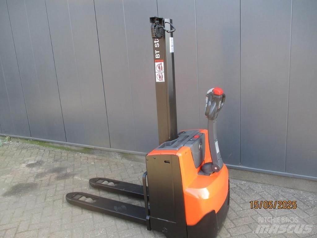 BT SWE 080L Gyalogkíséretű targonca