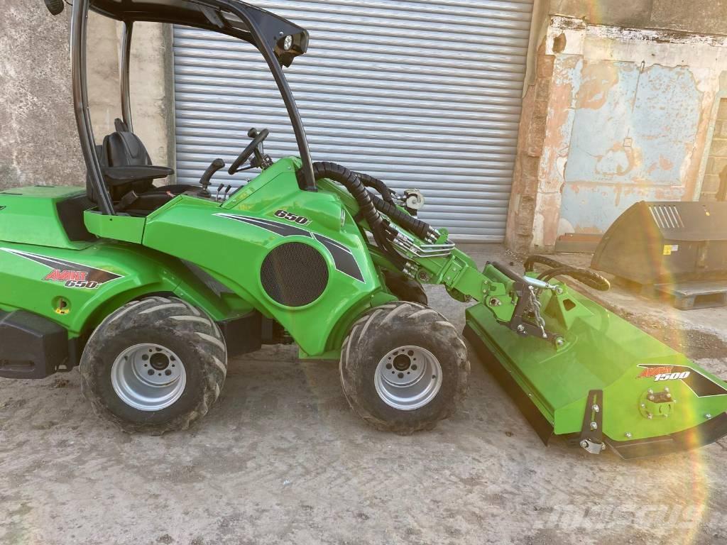 Avant 650 i Gumikerekes homlokrakodók