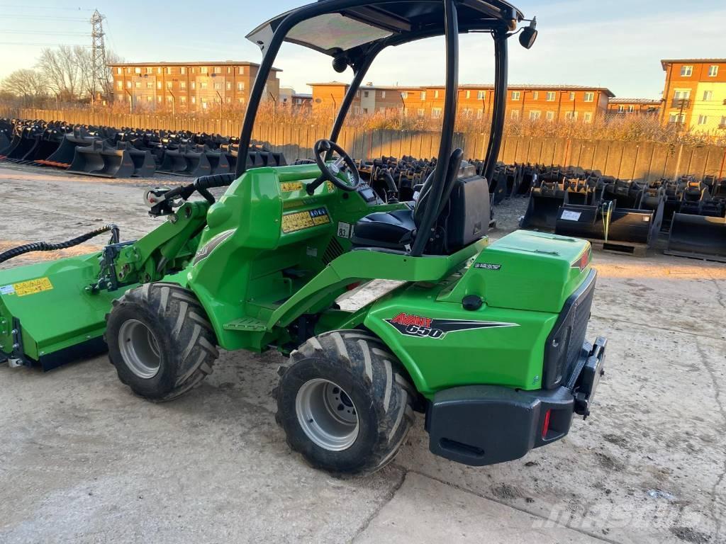 Avant 650 i Gumikerekes homlokrakodók