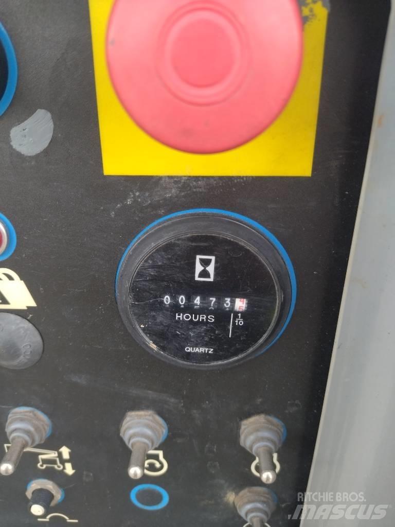 Genie Z 45/25 BI Karos emelők