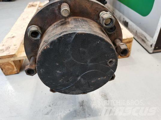 Komatsu WA 90 axle Tengelyek