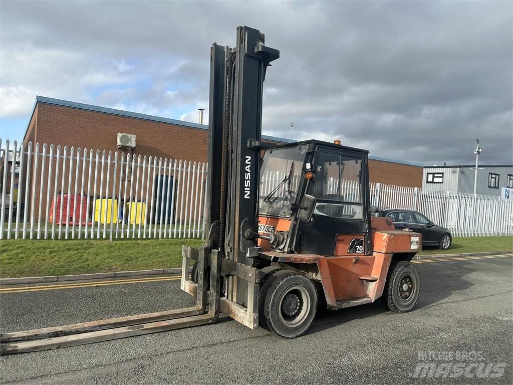 Nissan ZWF05H70U Dízel targoncák