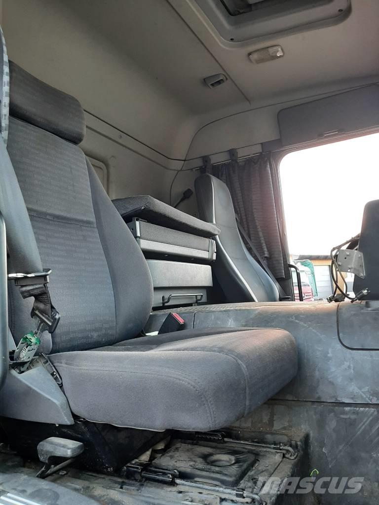 Scania P 420 Konténer keretes / Konténeres teherautók