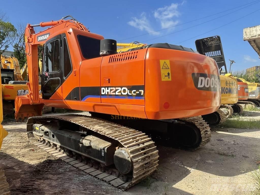 Doosan 220 LC-7 Lánctalpas kotrók