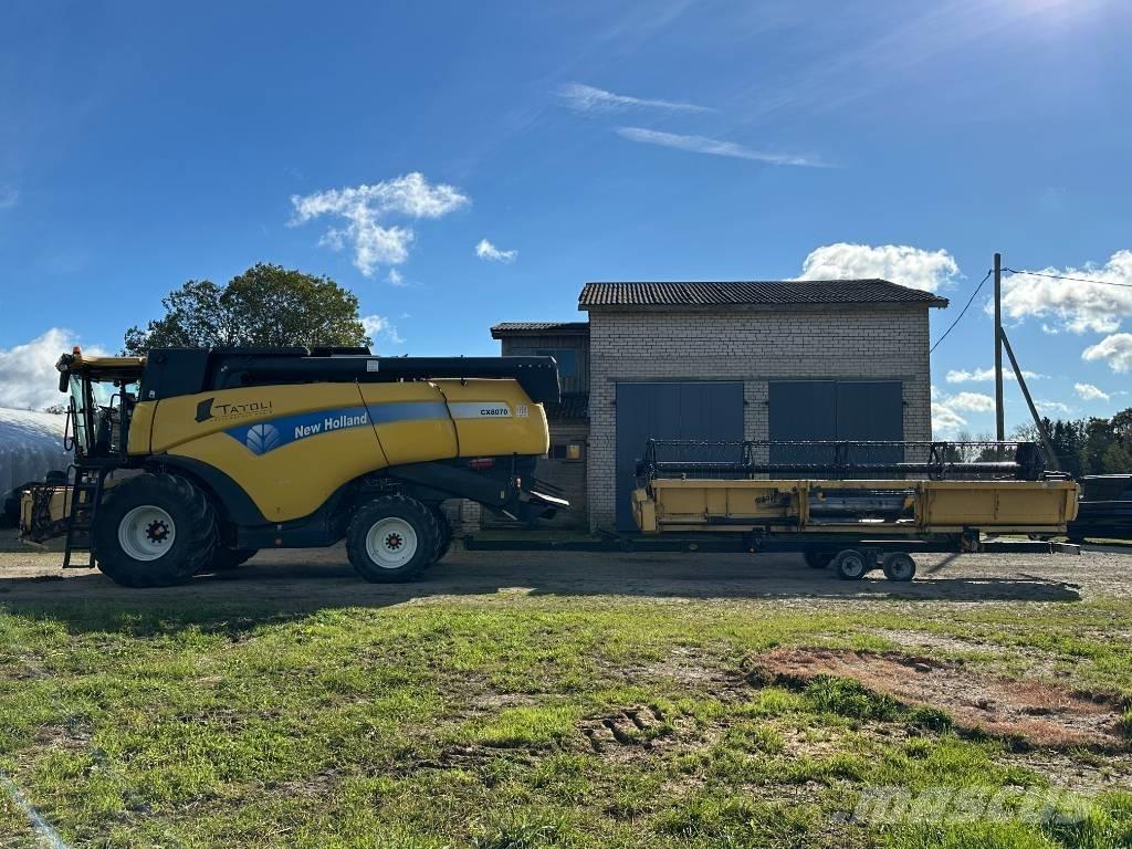 New Holland CX 8070 Kombájnok