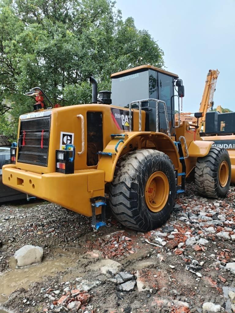 CAT 950 H Gumikerekes homlokrakodók