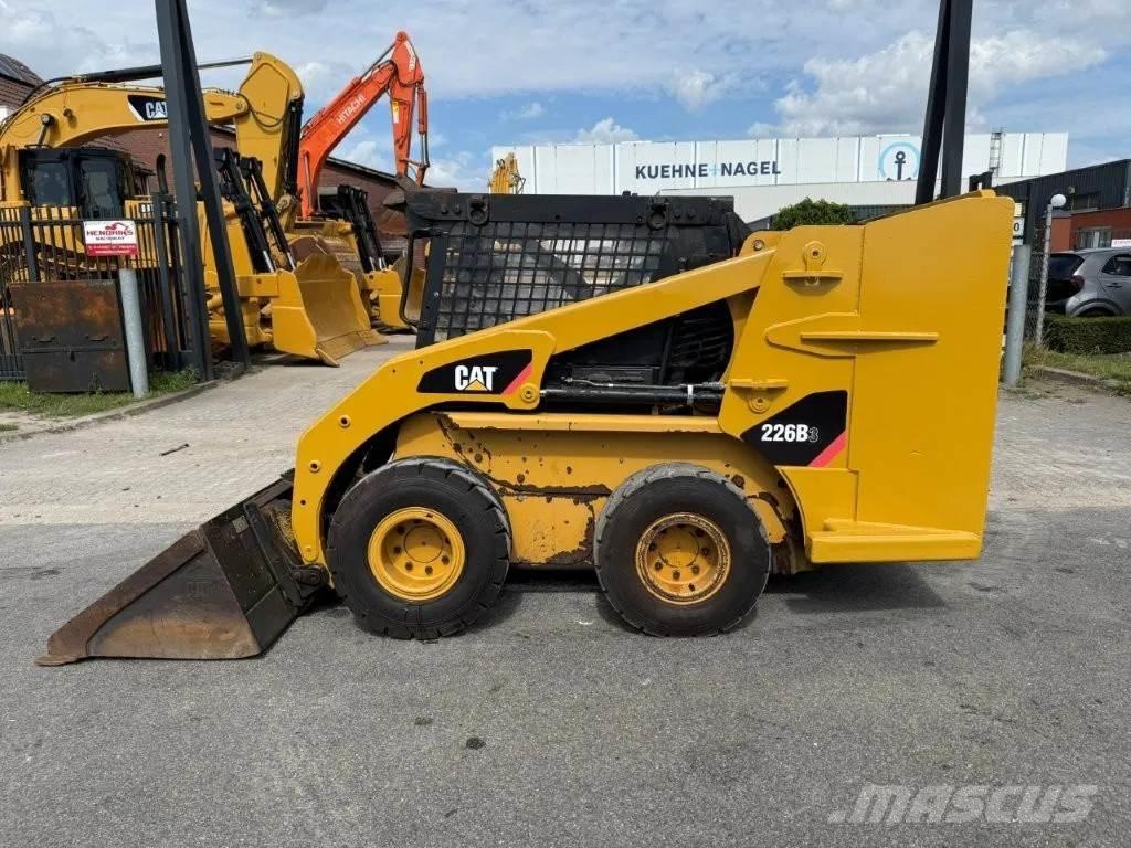 CAT 226B3 Kompaktrakodók