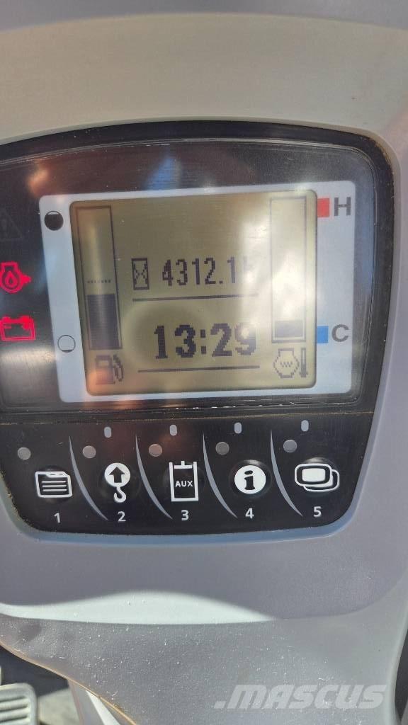 Kubota KX 080-4 Közepes (midi) kotrók 7 t - 12 t