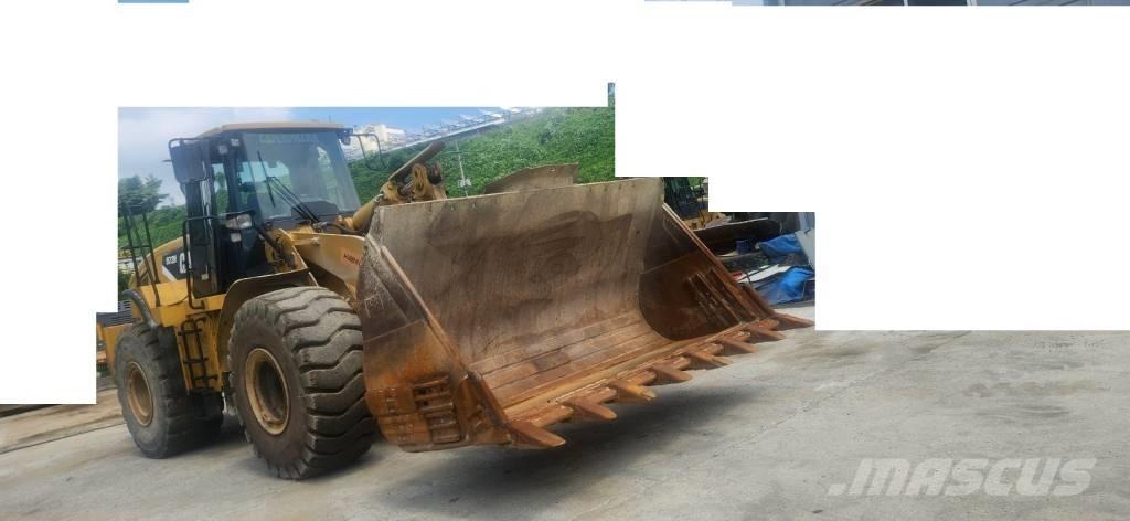 CAT 972 H Gumikerekes homlokrakodók