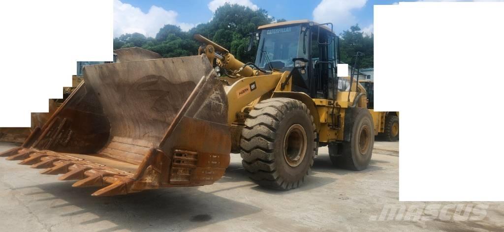 CAT 972 H Gumikerekes homlokrakodók