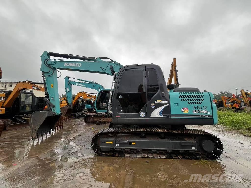 Kobelco SK 140 Lánctalpas kotrók