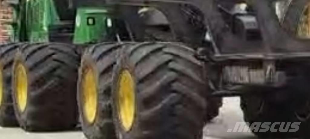 John Deere 1110 E Kihordók
