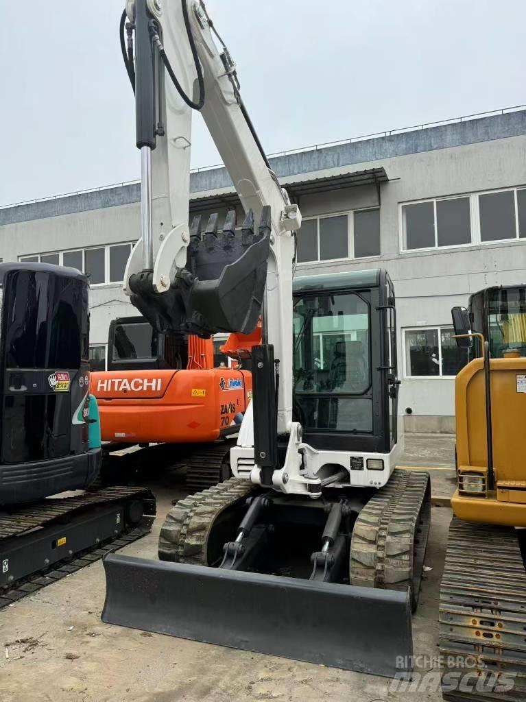 Bobcat 337 Lánctalpas kotrók