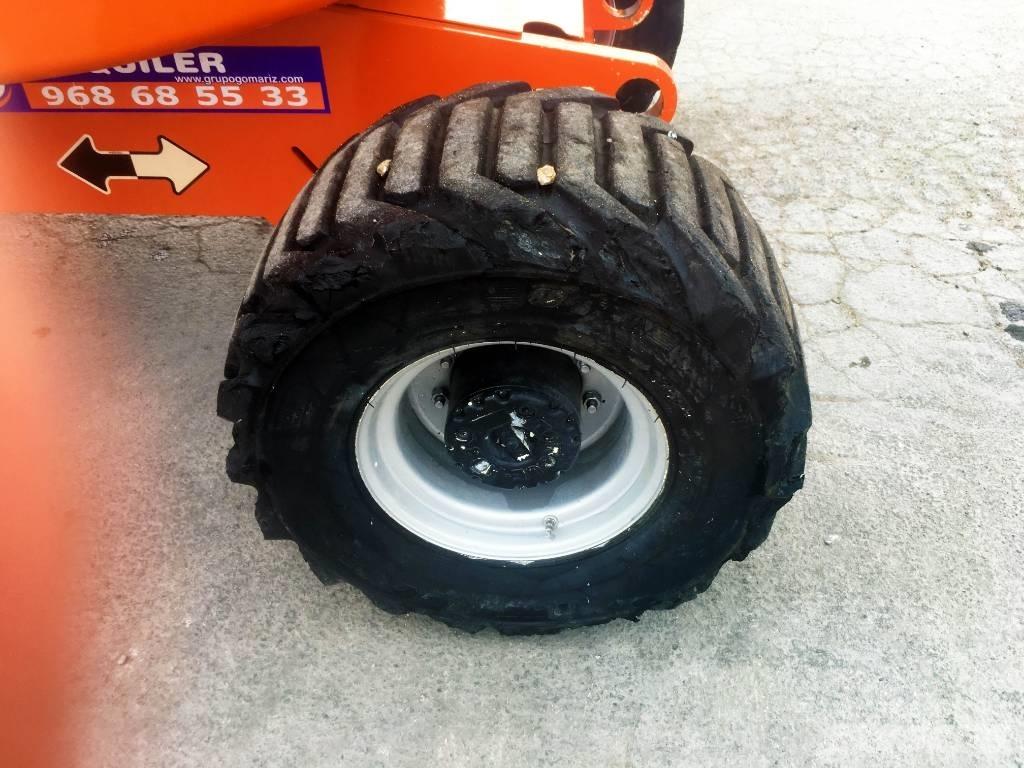 JLG 450 AJ II Karos emelők