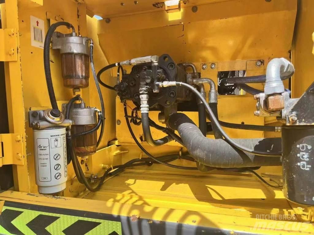 Kobelco SK 260 Lánctalpas kotrók