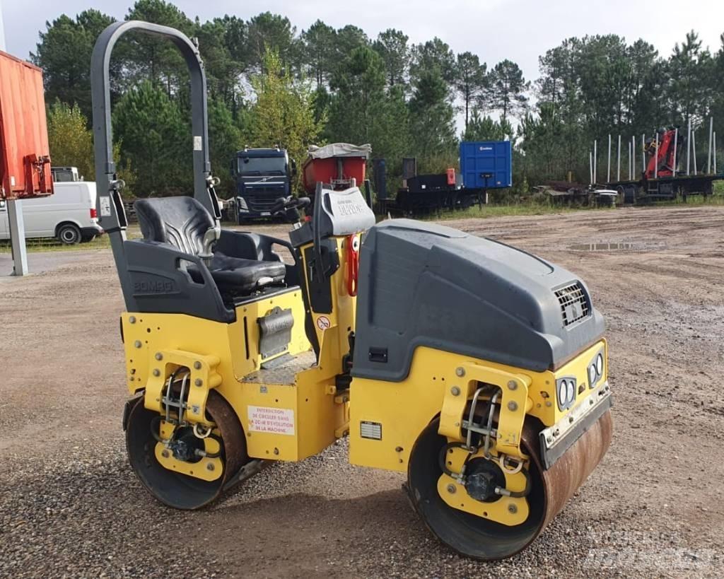 Bomag BW 100 AD M-5 Ikerdobos hengerek