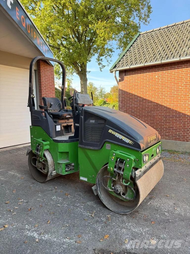 Bomag 120 AD-5 Ikerdobos hengerek