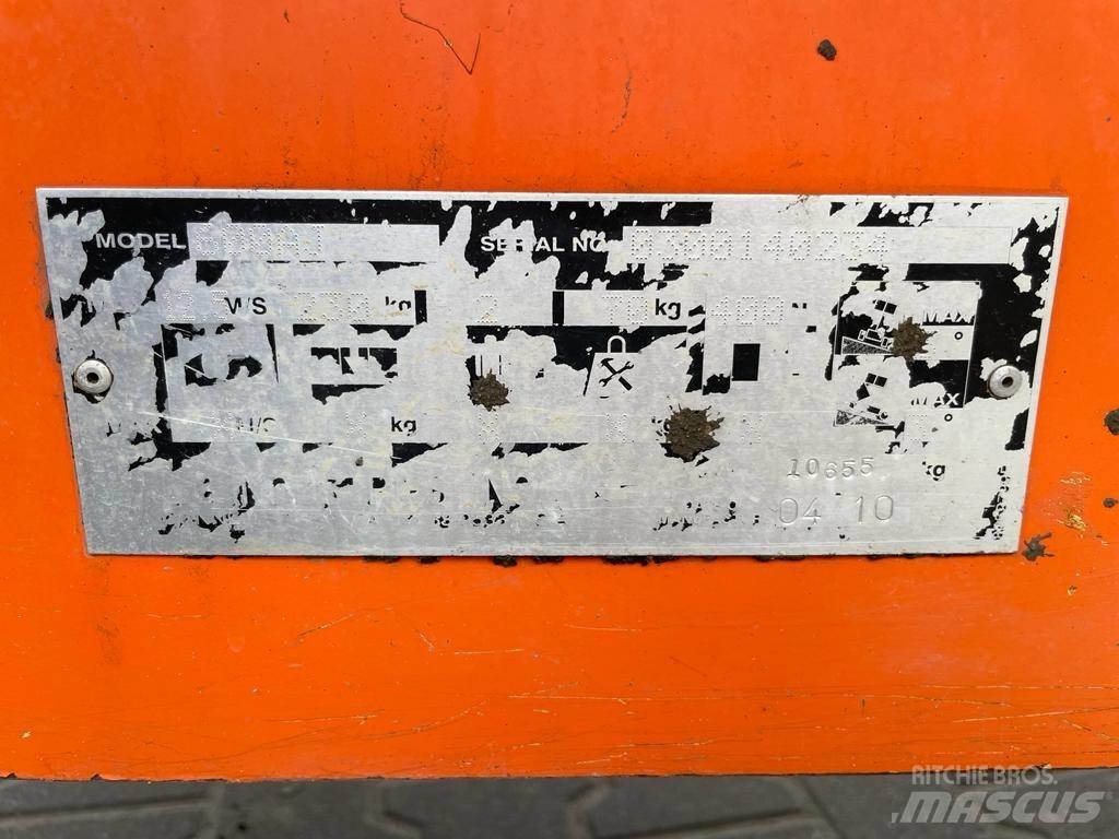 JLG 600 AJ Karos emelők