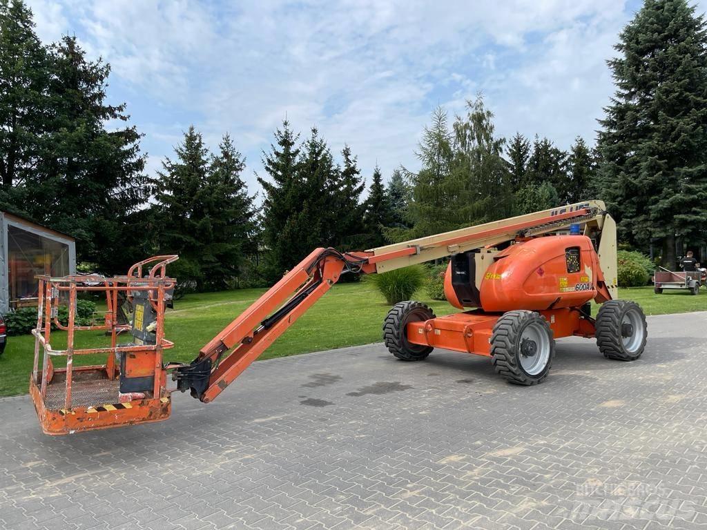 JLG 600 AJ Karos emelők