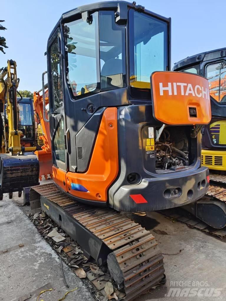 Hitachi ZX 55 UR Mini kotrók < 7t