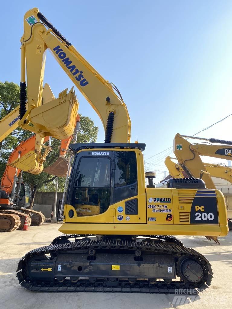 Komatsu PC200 Lánctalpas kotrók