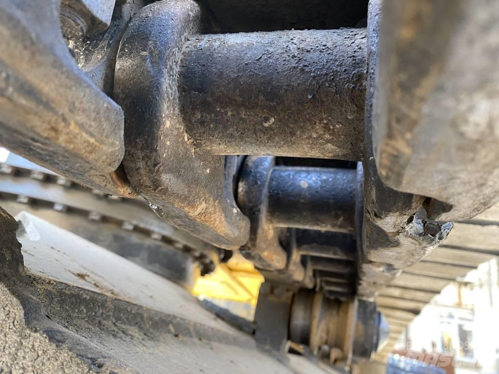 Komatsu PC200 Lánctalpas kotrók