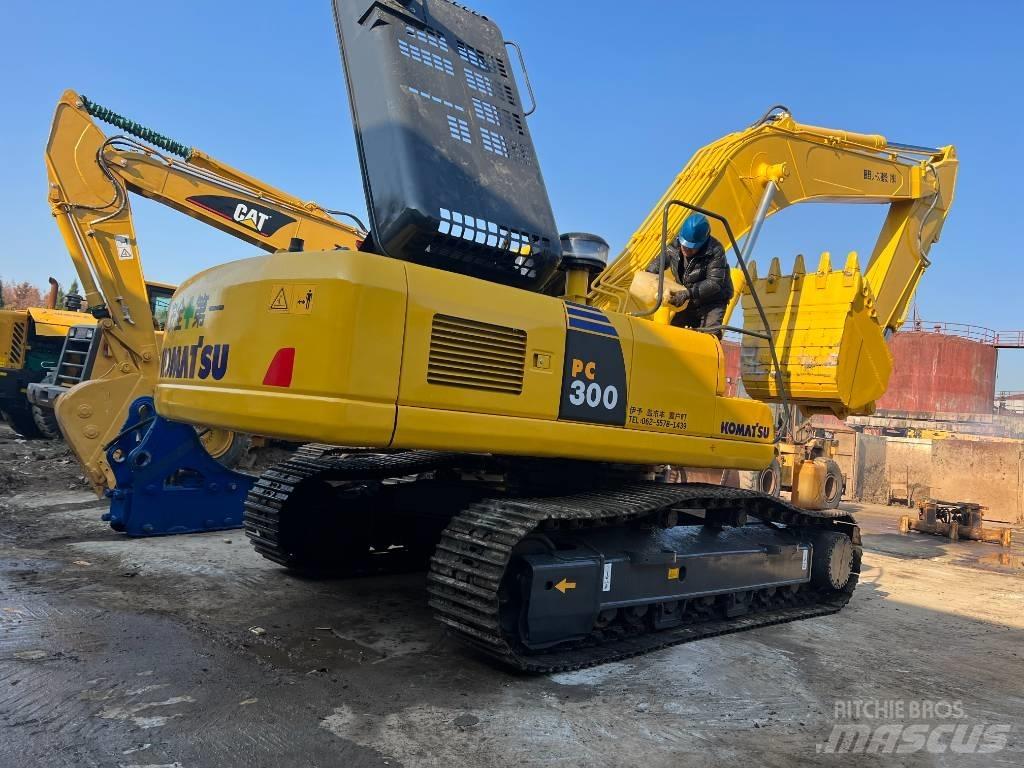 Komatsu PC300 Lánctalpas kotrók